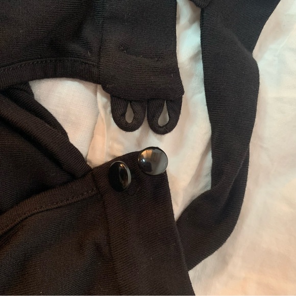 Guess sleeveless top cowl neckline M button back collar - Picture 6 of 10